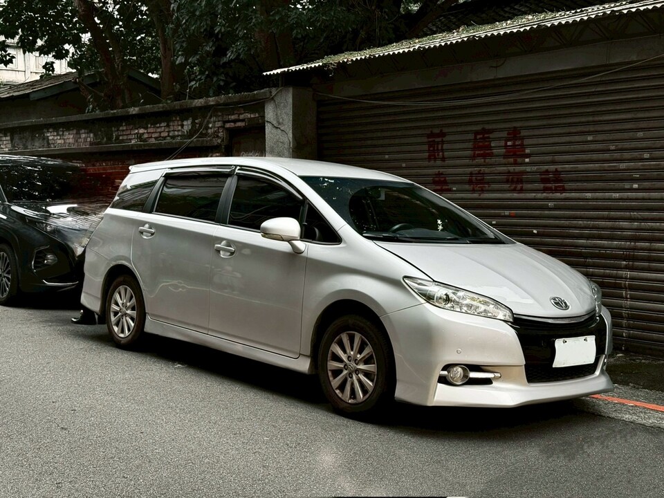 2016 TOYOTA WISH 2.0 豪華版 7人座